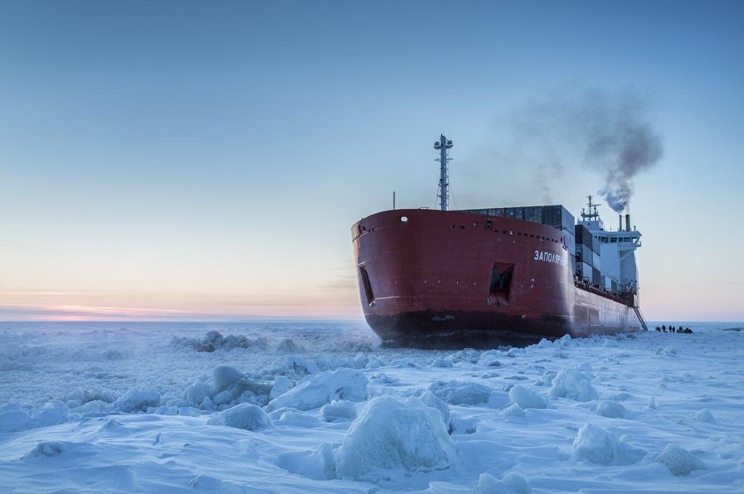 Вайгач атомный ледокол