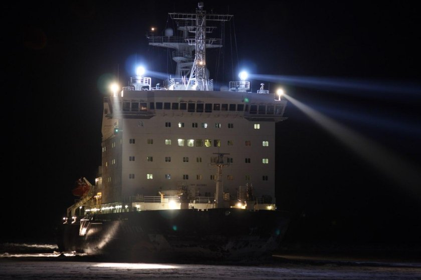 Вайгач атомный ледокол