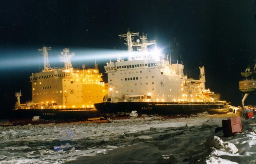Россия атомный ледокол