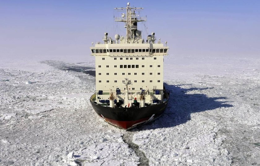 Вайгач атомный ледокол