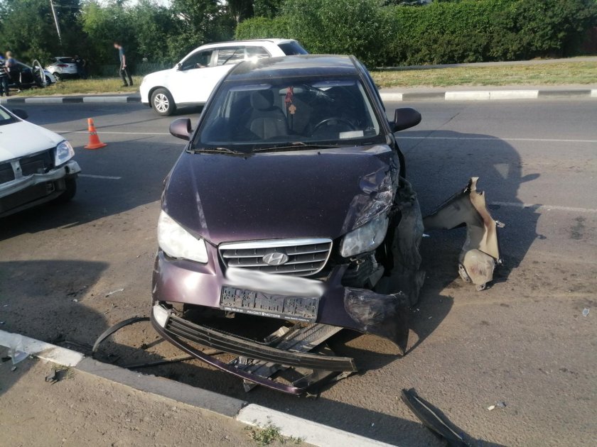 Хендай Элантра 4 ДТП