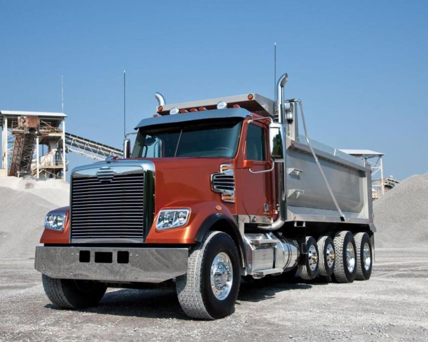 Freightliner Coronado SD