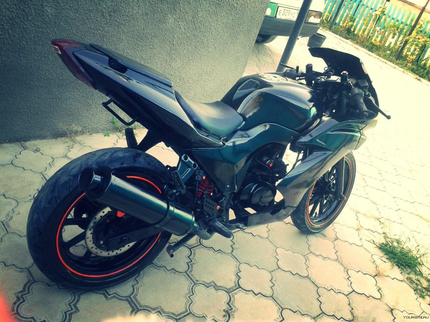 300 кубов мотоцикл