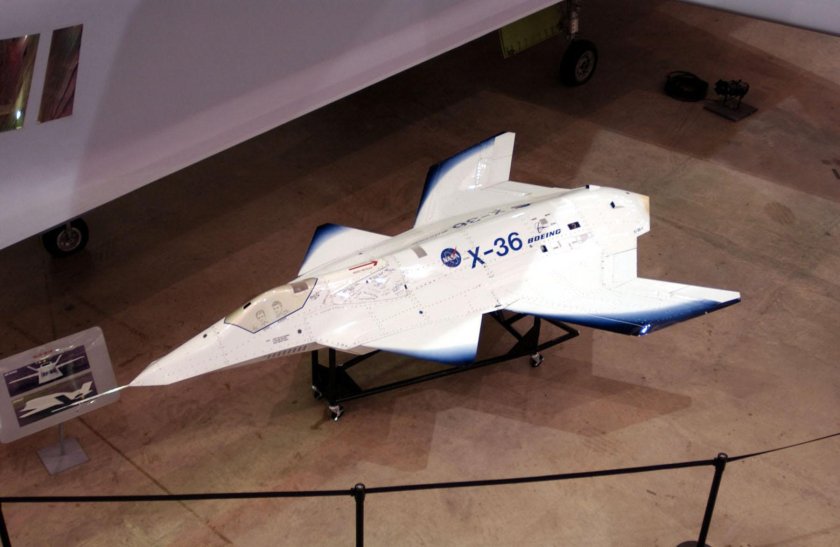 MCDONNELL Douglas x-36