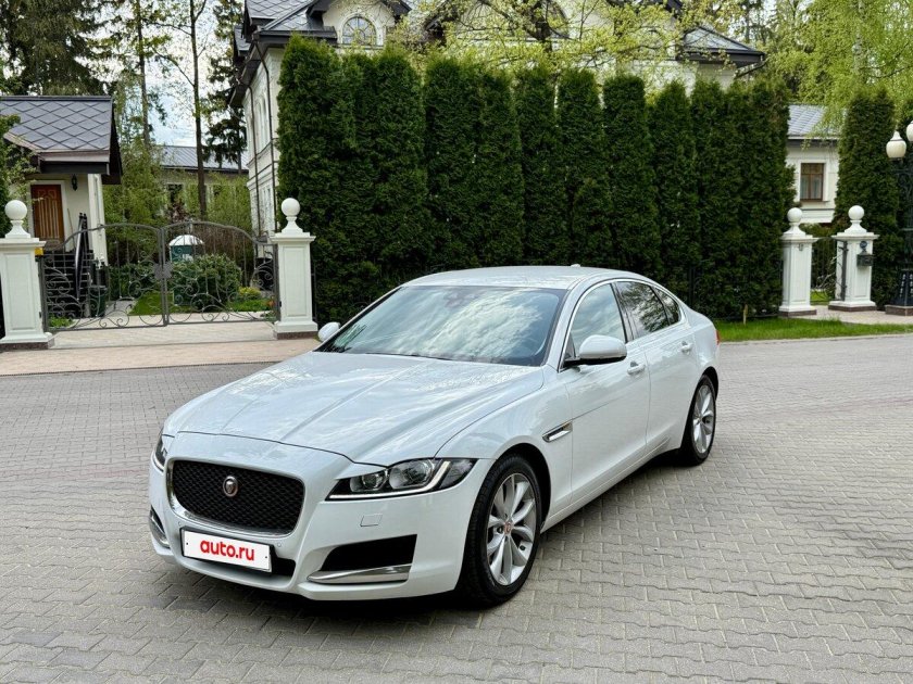 Jaguar xf 2016 белая