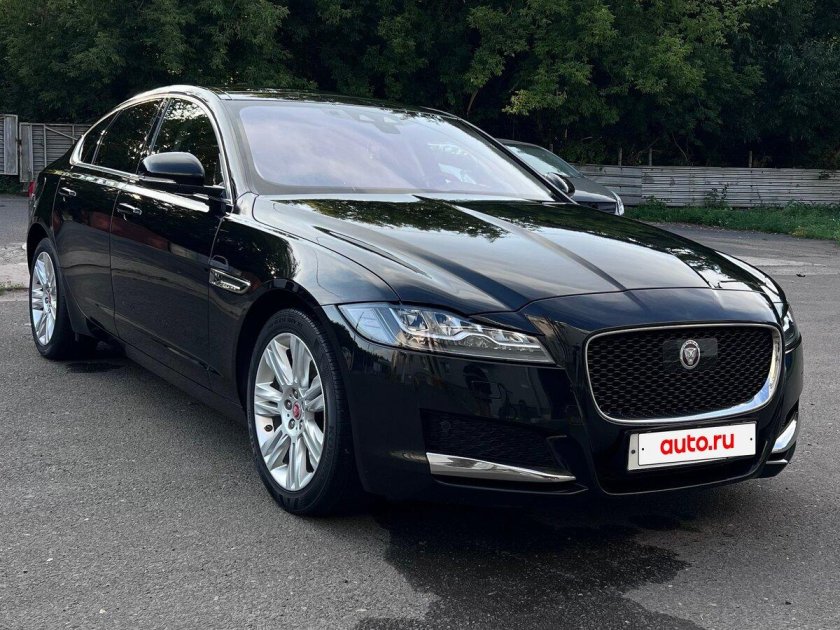Jaguar xf 2017