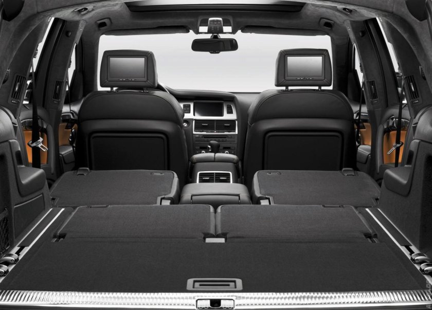 Ауди q7 7 местный