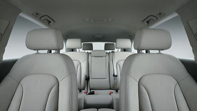 Ауди q7 7 местный