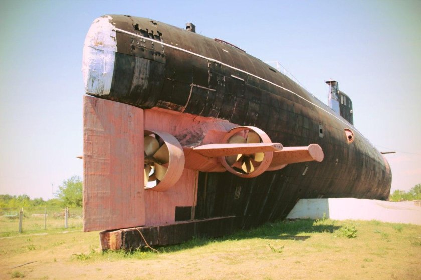 Подводная лодка сом 641б