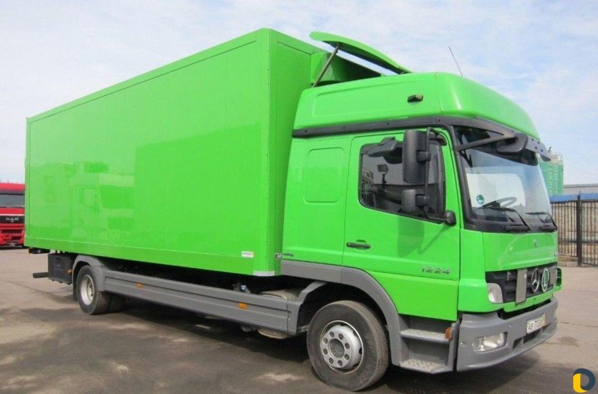 Мерседес Атего тентованный 5т