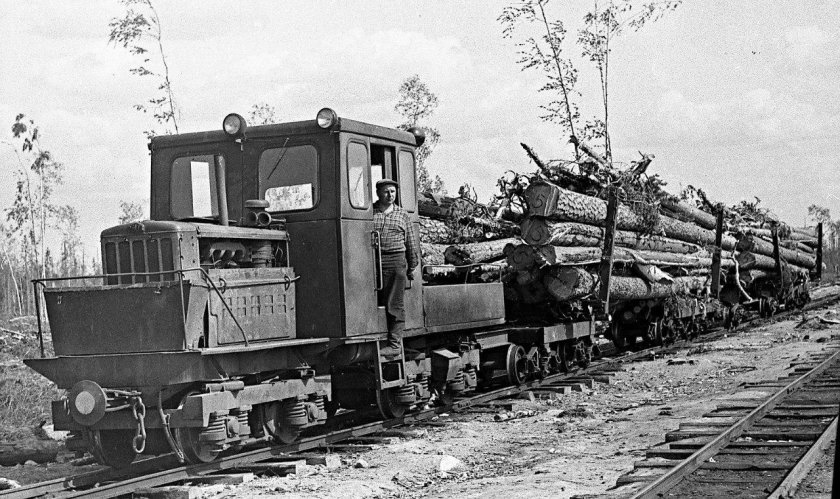 МД 54 мотовоз