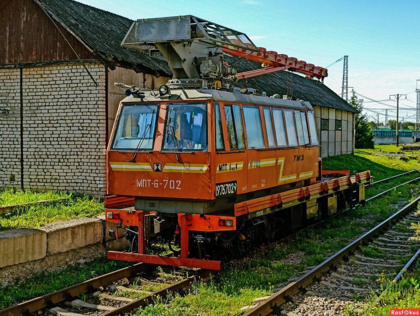 Мотовоз погрузочно-транспортный МПТ-6