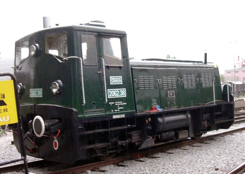 Тепловоз мг2