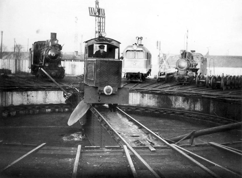 Мотовоз узкоколейный