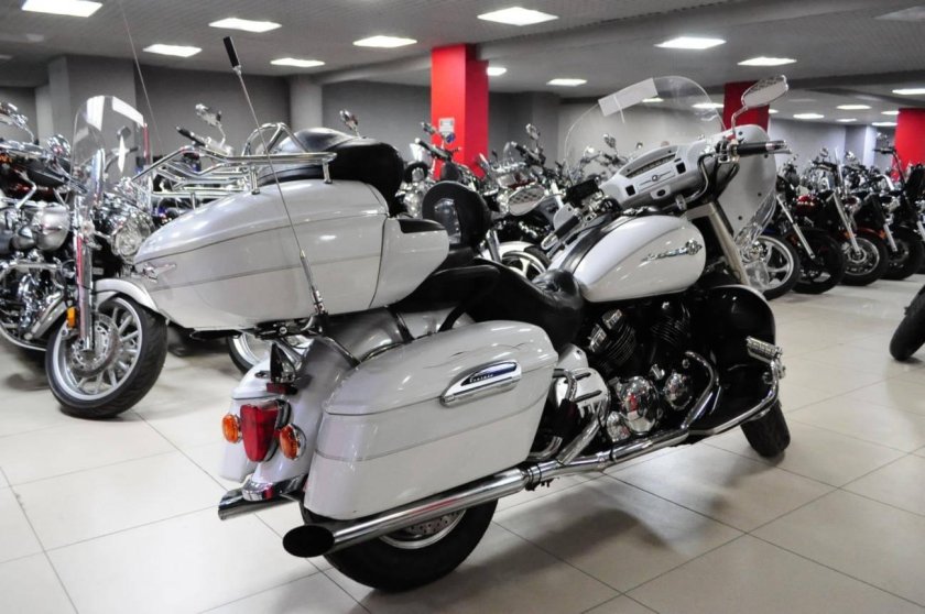 Yamaha Royal Star Venture 1300