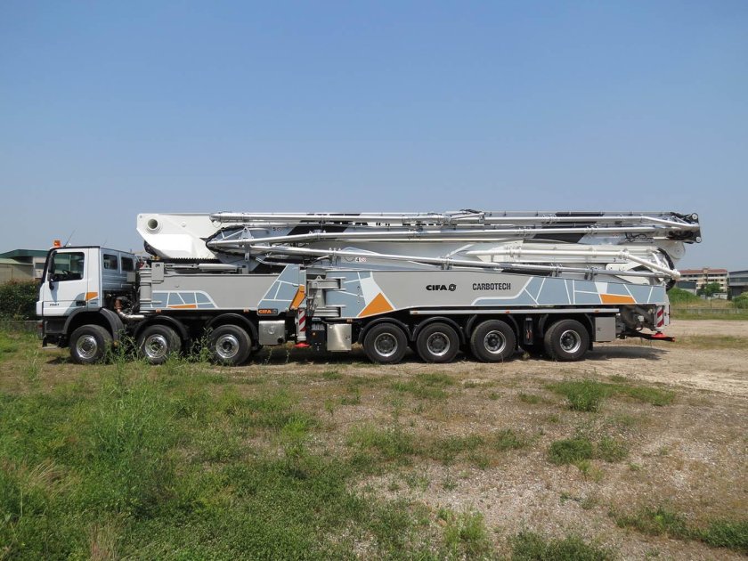 Автобетононасос CIFA