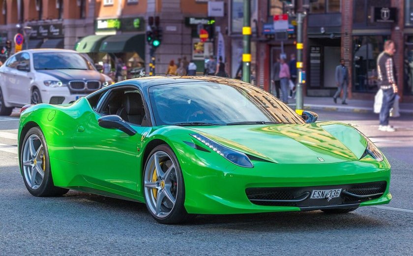 Феррари 458 Italia 2020