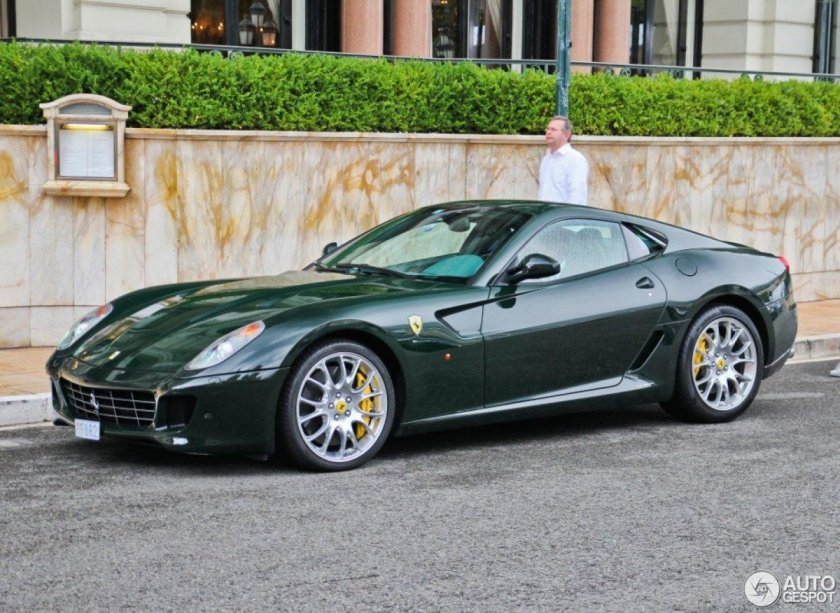 Феррари f40 темно зеленая