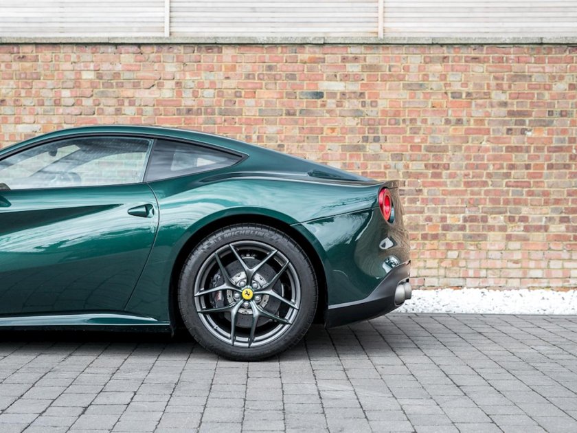 Феррари 812 Берлинетта