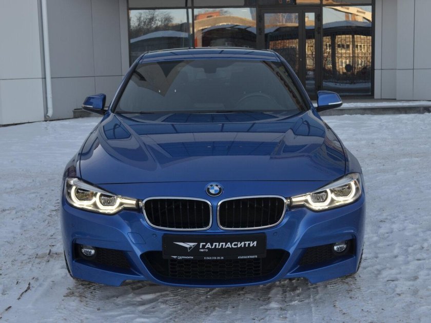 BMW 320i XDRIVE 2018