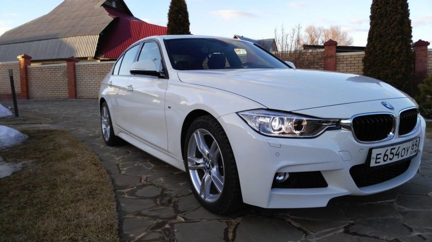 BMW 320i XDRIVE