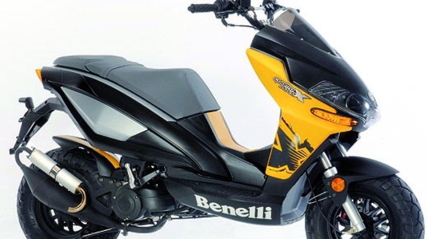 Скутер бенелли 50