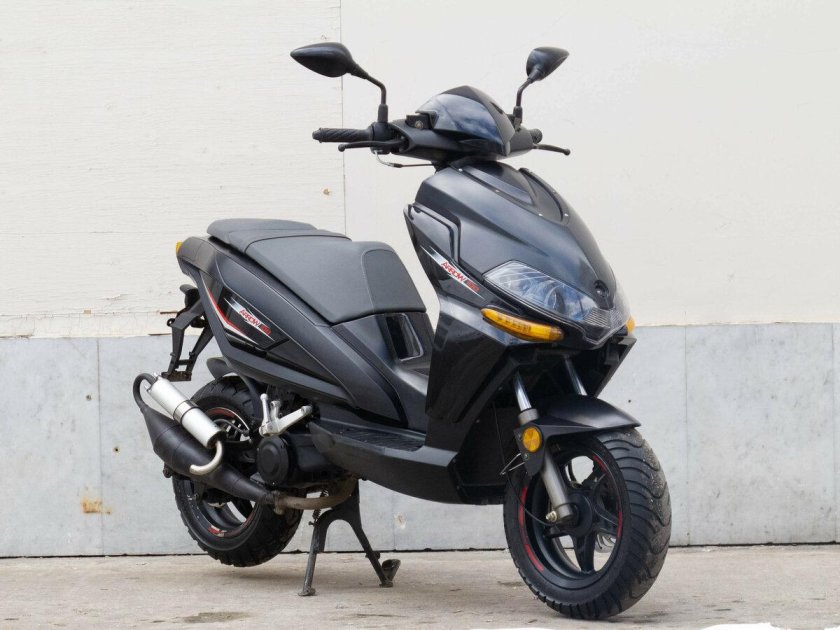 Stels arrow Benelli 100