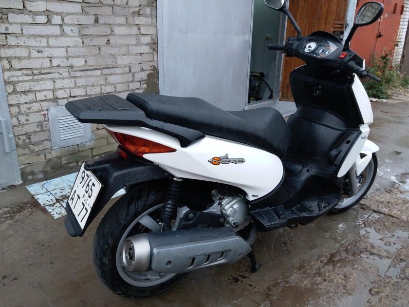 Бенелли Каффенеро 250