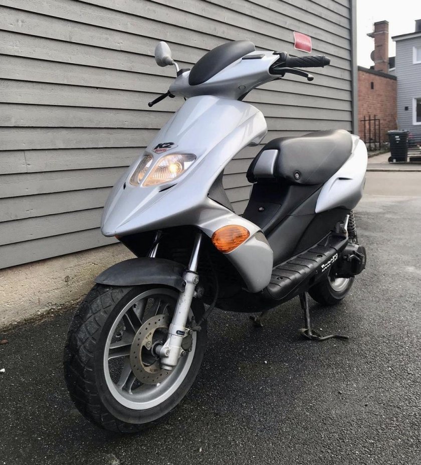 Benelli скутер