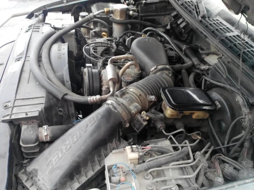 Двигатель Шевроле блейзер 4.3