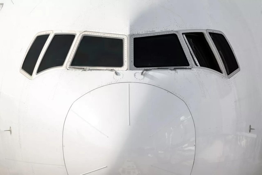 Нос самолета