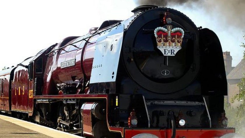 Поезд королевы Великобритании