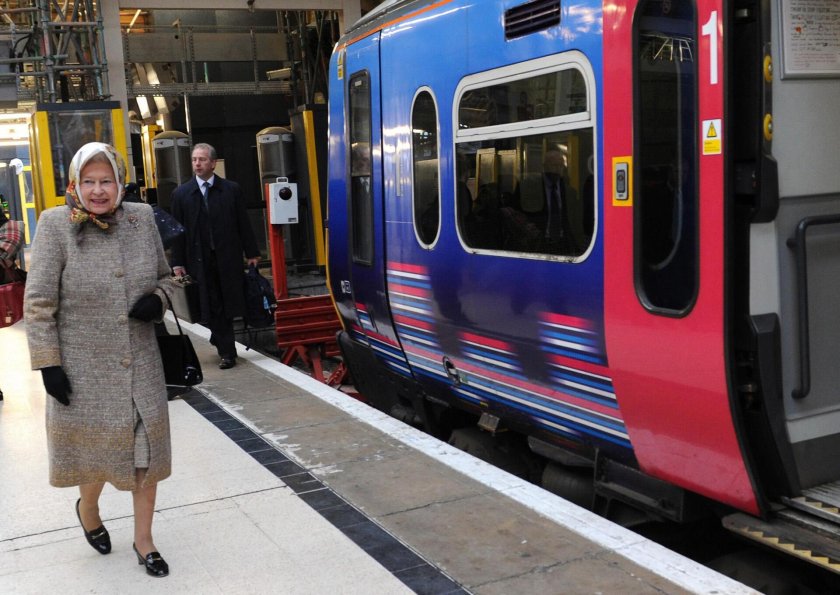 Поезд королевы Елизаветы 2