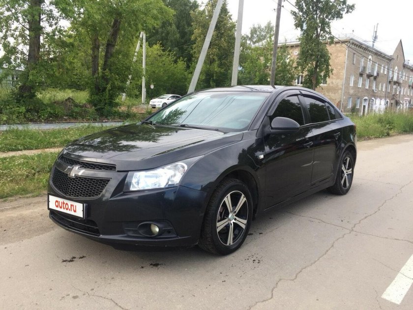 Chevrolet Cruze 2012 черный