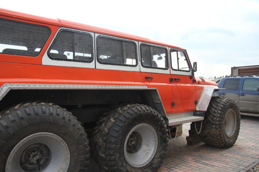 УАЗ Hunter 6x6