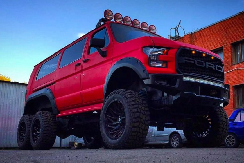 Форд Raptor 6x6