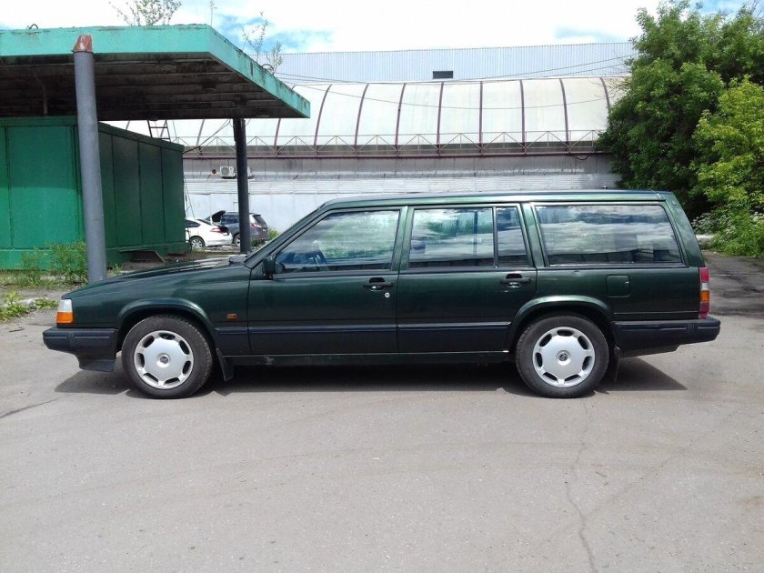 Вольво 740 универсал
