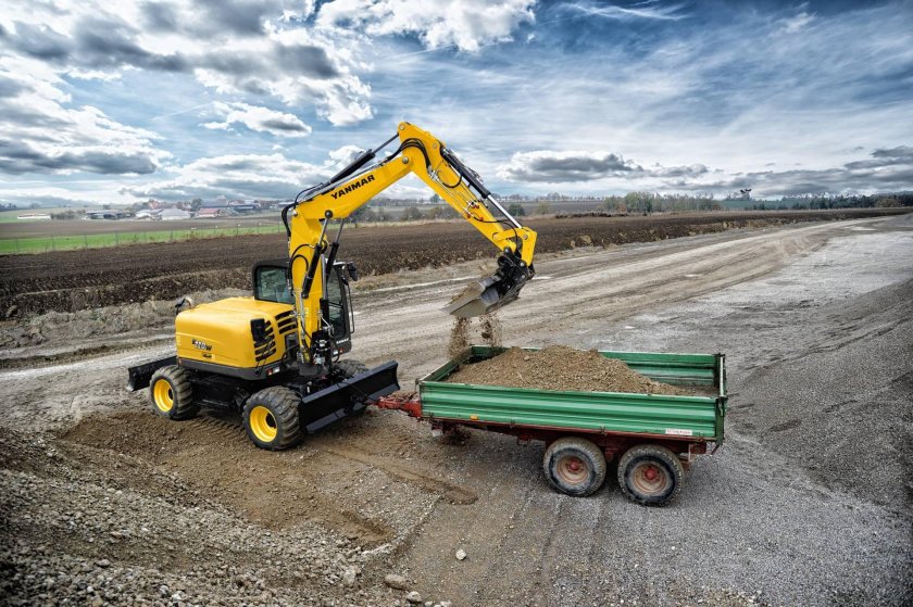 Колесный экскаватор Янмар