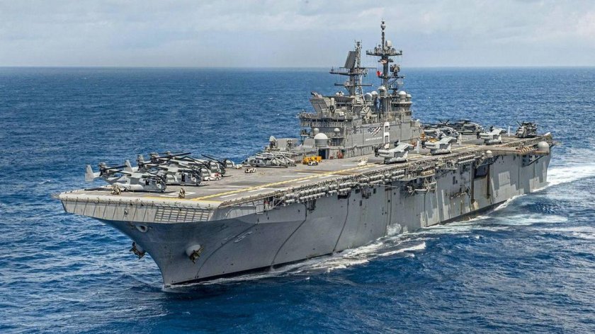 Десантный вертолетоносец Америка