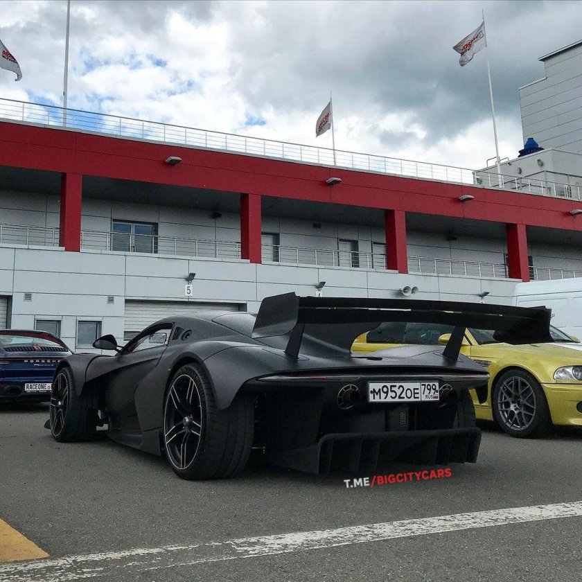 Суперкары в России