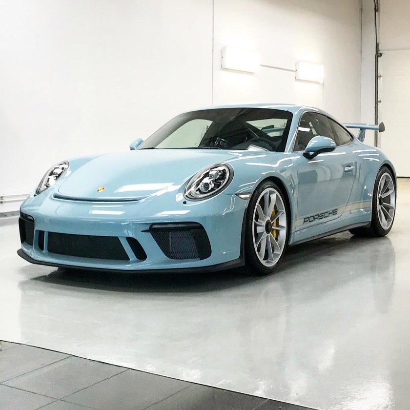 Порше Каррера голубой