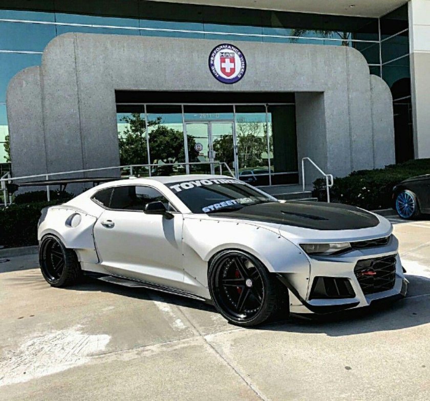 Chevrolet Camaro Custom