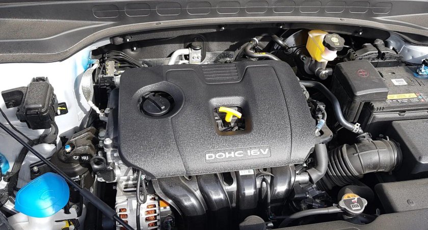 Крышка двигателя Крета 2.0