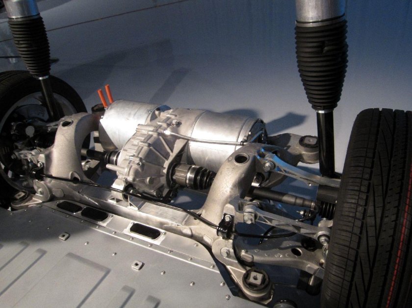 Tesla model s мотор