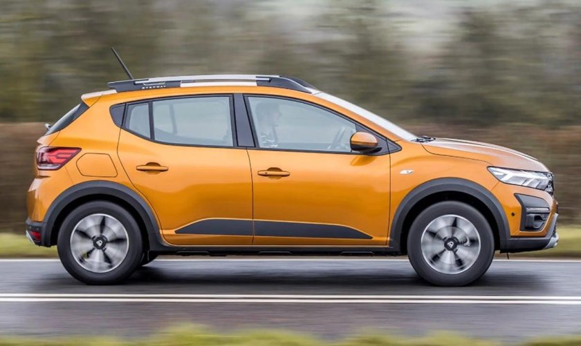 Сандеро степвей 3