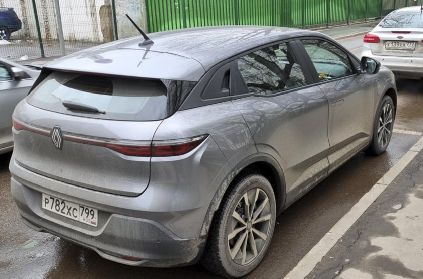 Рено Меган электро