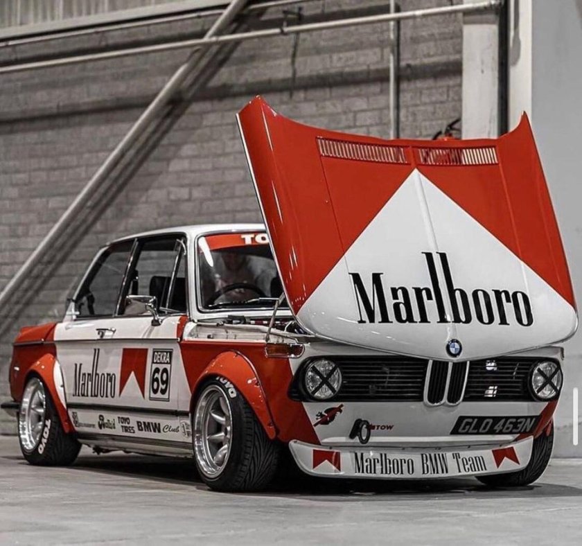 БМВ е30 Мальборо