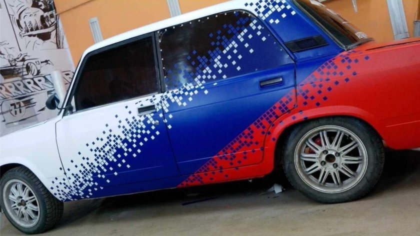 Пленка на ВАЗ 2107 винил