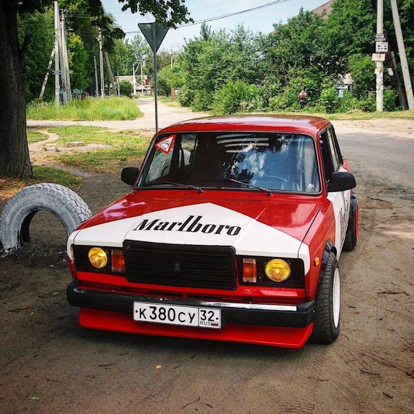 ВАЗ 2105 Marlboro
