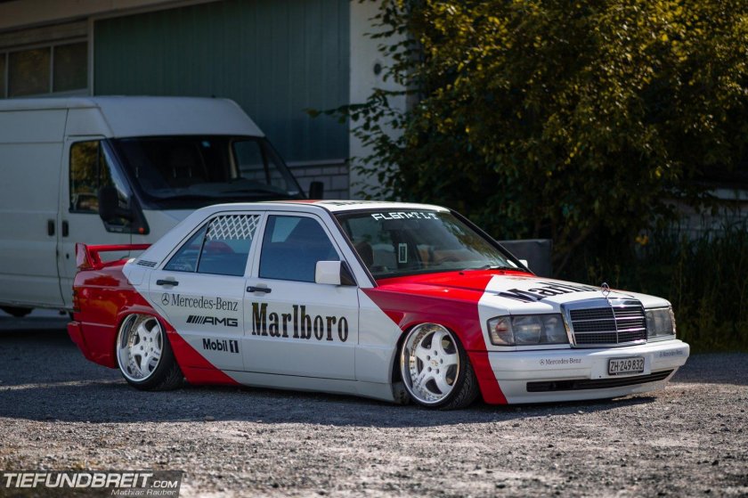 Мерседес 124 Мальборо